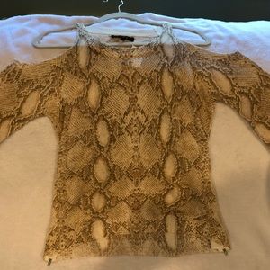 Snake skin pattern sweater